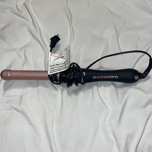Beachwaver B1 used once!